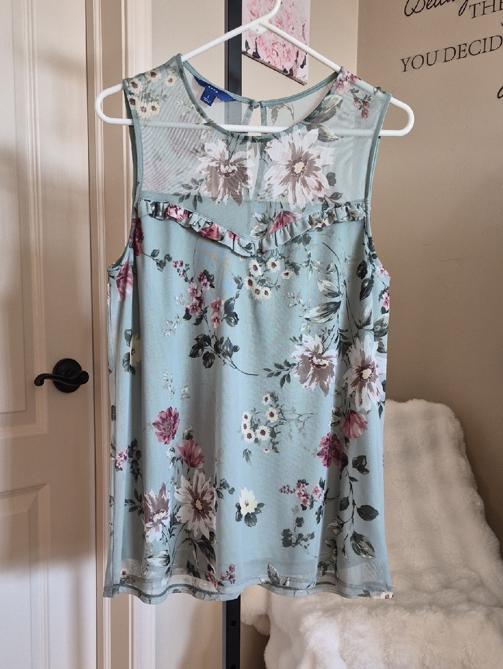 Apt. 9 Floral Mesh Yoke Sleeveless Top L - Sage with Floral Accents